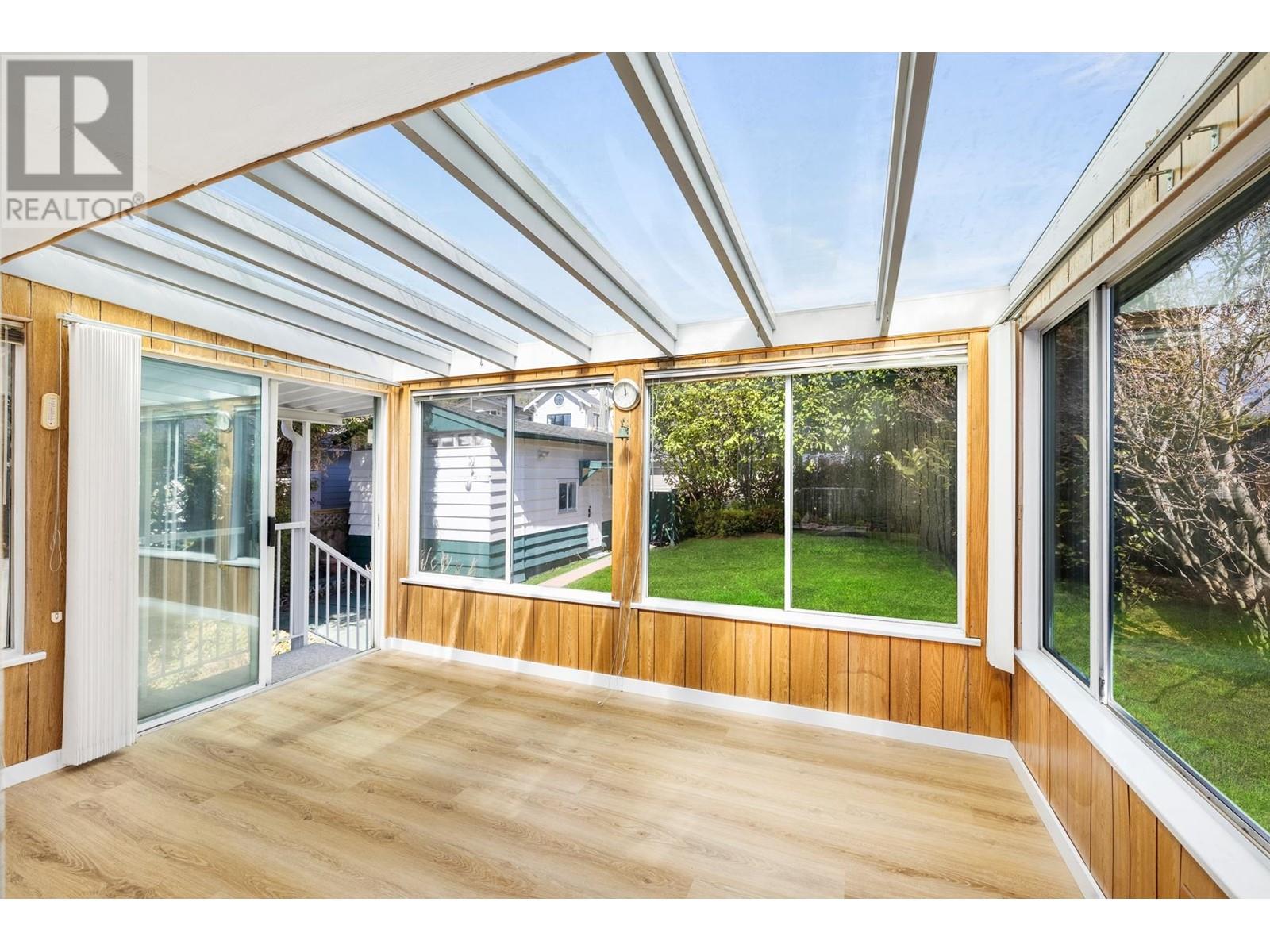 1235 JEFFERSON AVENUE