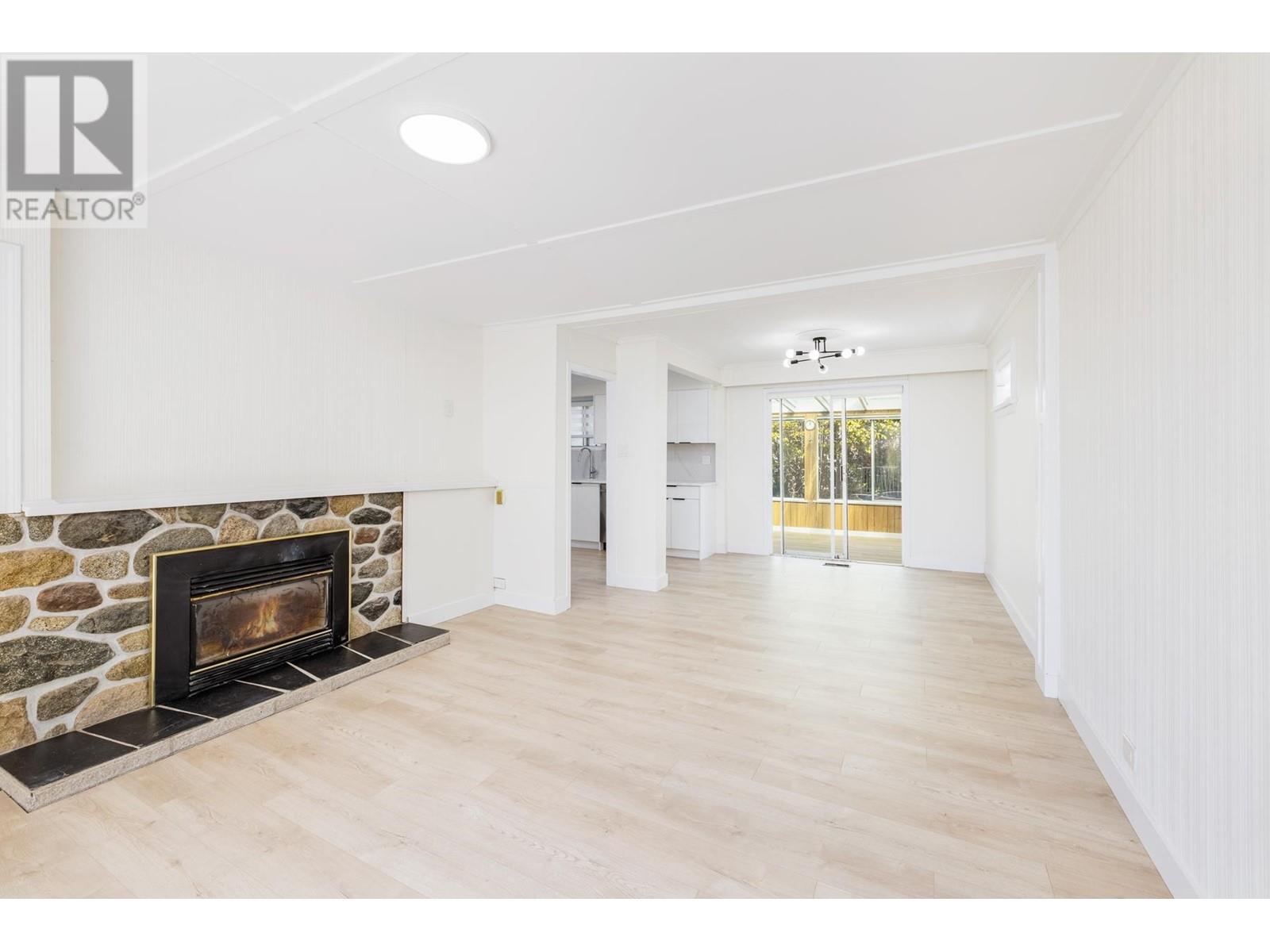 1235 JEFFERSON AVENUE