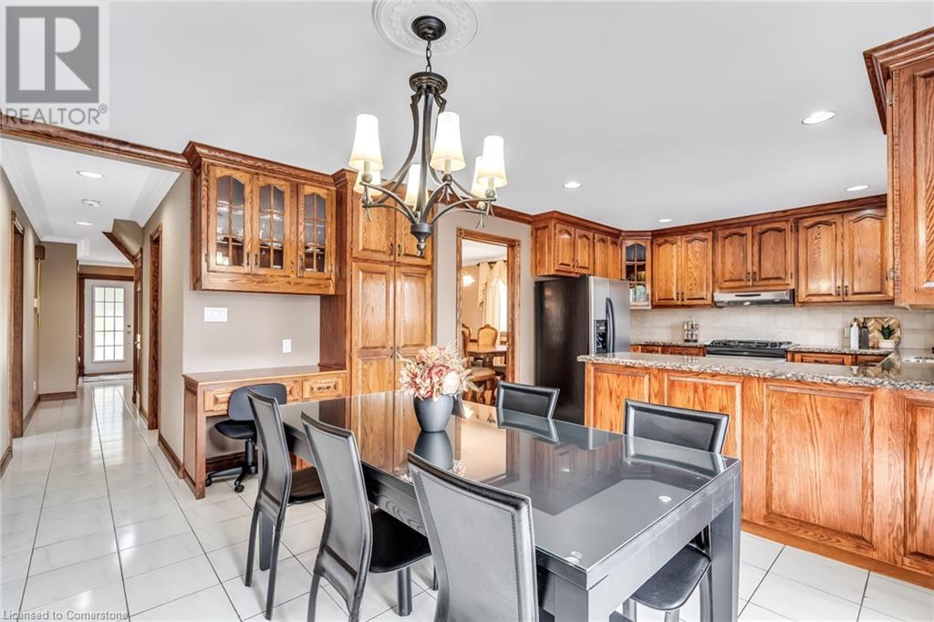 7689 Mount Carmel BoulevardNiagara Falls, Ontario  L2H 2Y3 - Photo 10 - 40657147