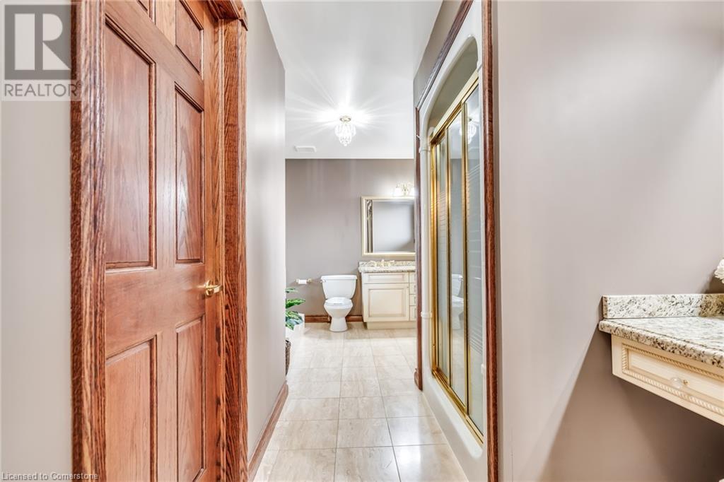 7689 Mount Carmel BoulevardNiagara Falls, Ontario  L2H 2Y3 - Photo 24 - 40657147