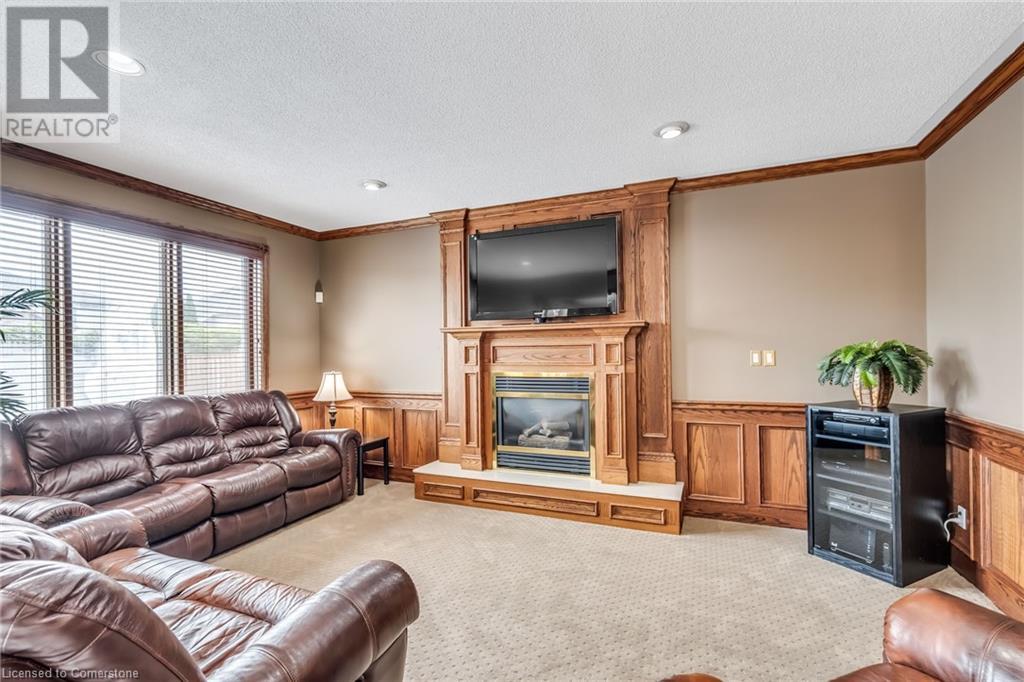 7689 Mount Carmel BoulevardNiagara Falls, Ontario  L2H 2Y3 - Photo 13 - 40657147