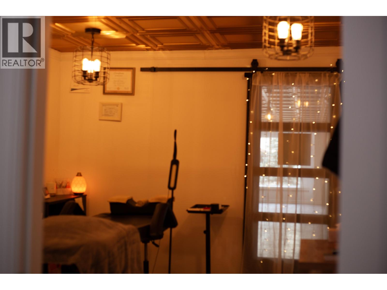 1176 Main Street, Smithers, British Columbia V0J 2N0 - Photo 10 - C8063498