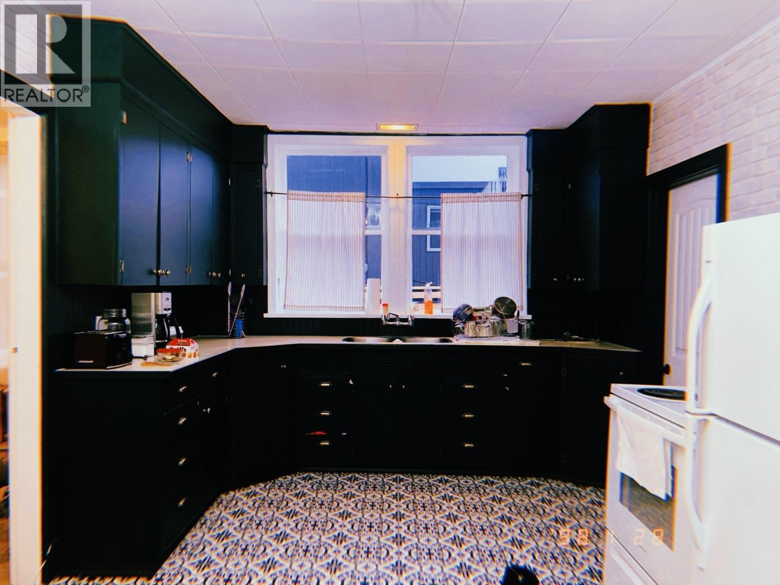 1176 Main Street, Smithers, British Columbia V0J 2N0 - Photo 11 - C8063498