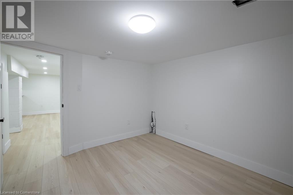 149 Leinster Street N Unit# Lower, Hamilton, Ontario  L8L 6Y1 - Photo 18 - 40654799