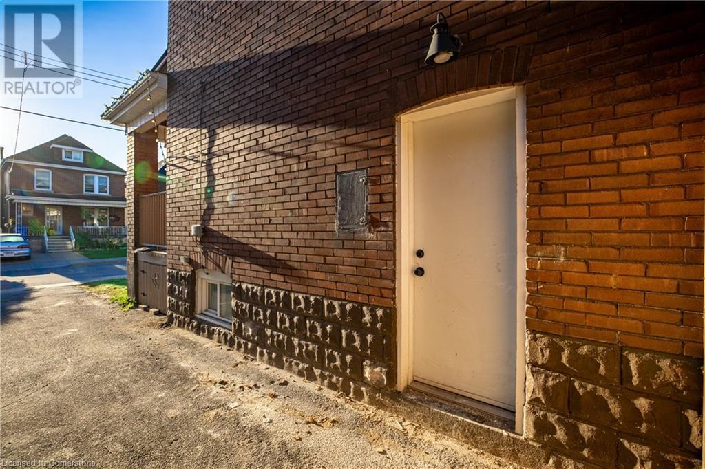 149 Leinster Street N Unit# Lower, Hamilton, Ontario  L8L 6Y1 - Photo 21 - 40654799