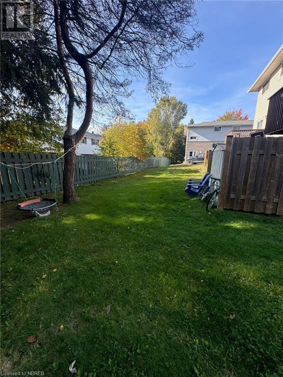 893 Lakeshore Drive Unit# 9, North Bay, Ontario  P1A 2H1 - Photo 6 - 40659461