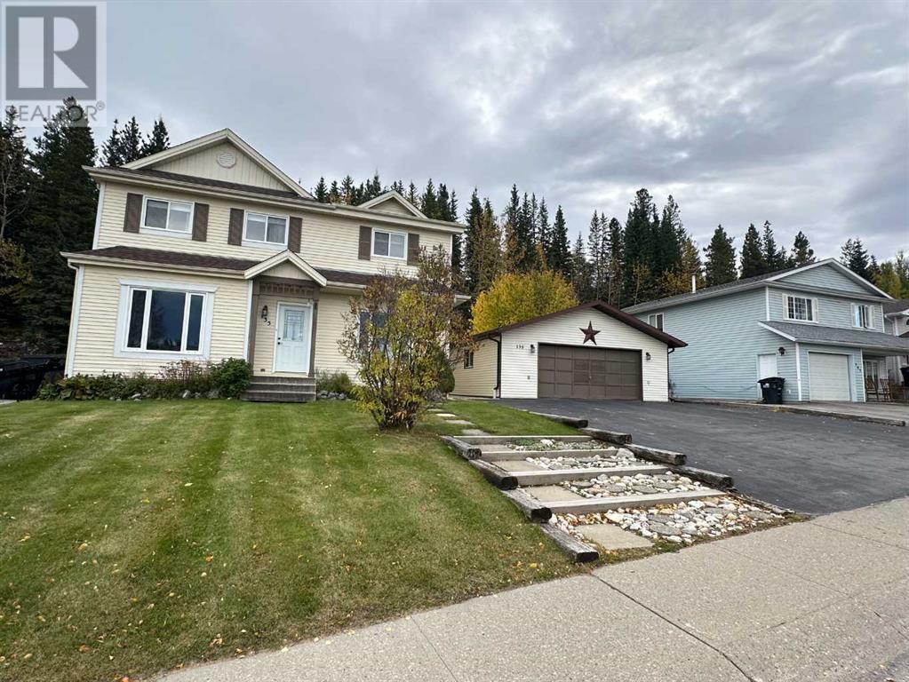 135 Sitar Crescent, Hinton, Alberta