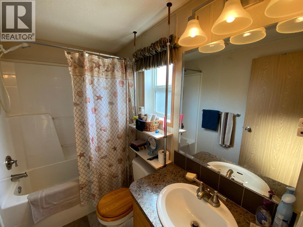 3711 212 Road, Dawson Creek, British Columbia V1G 4E7 - Photo 51 - 201414