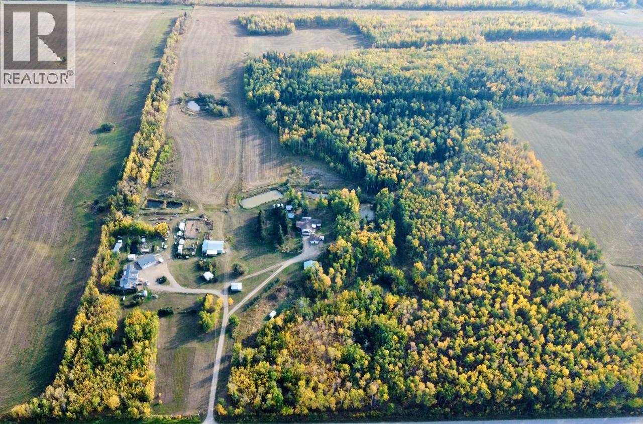 3711 212 Road, Dawson Creek, British Columbia V1G 4E7 - Photo 2 - 201414