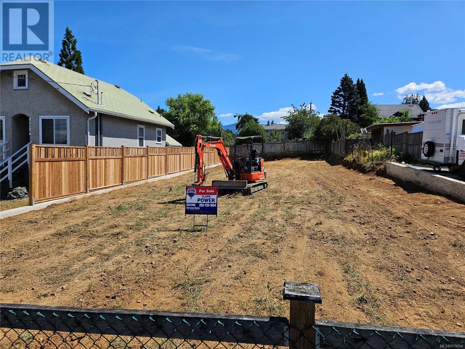 3069 11th Ave, Port Alberni, British Columbia V9Y 2R1 - Photo 2 - 978054