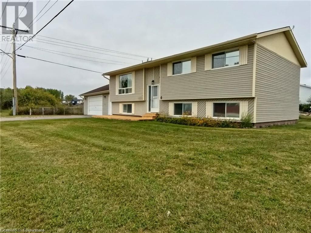 6 DEER Avenue, manitouwadge, Ontario