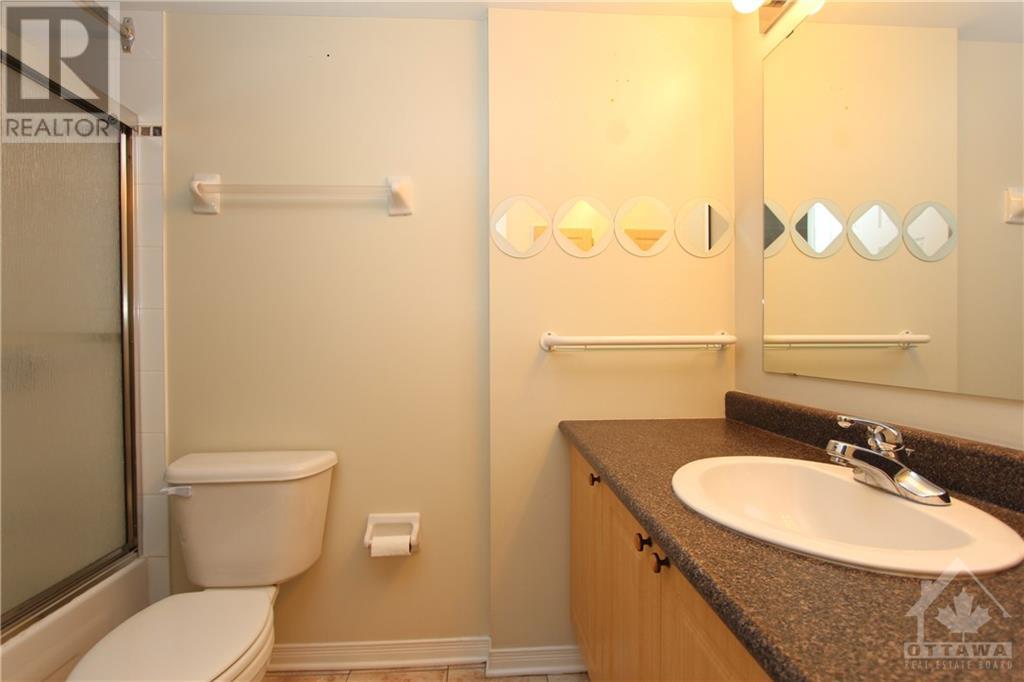 310 Central Park Drive Unit#8h, Ottawa, Ontario  K2C 4G4 - Photo 6 - 1413008