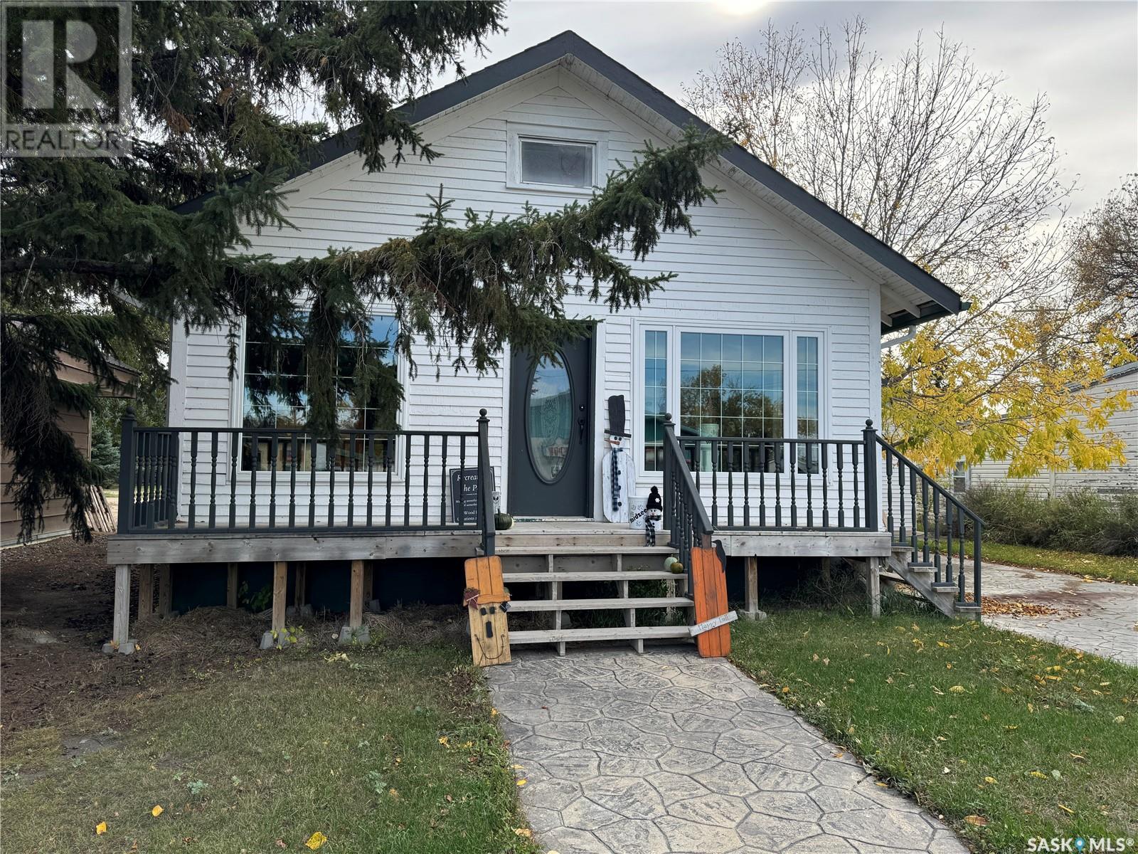 207 Royal STREET, imperial, Saskatchewan