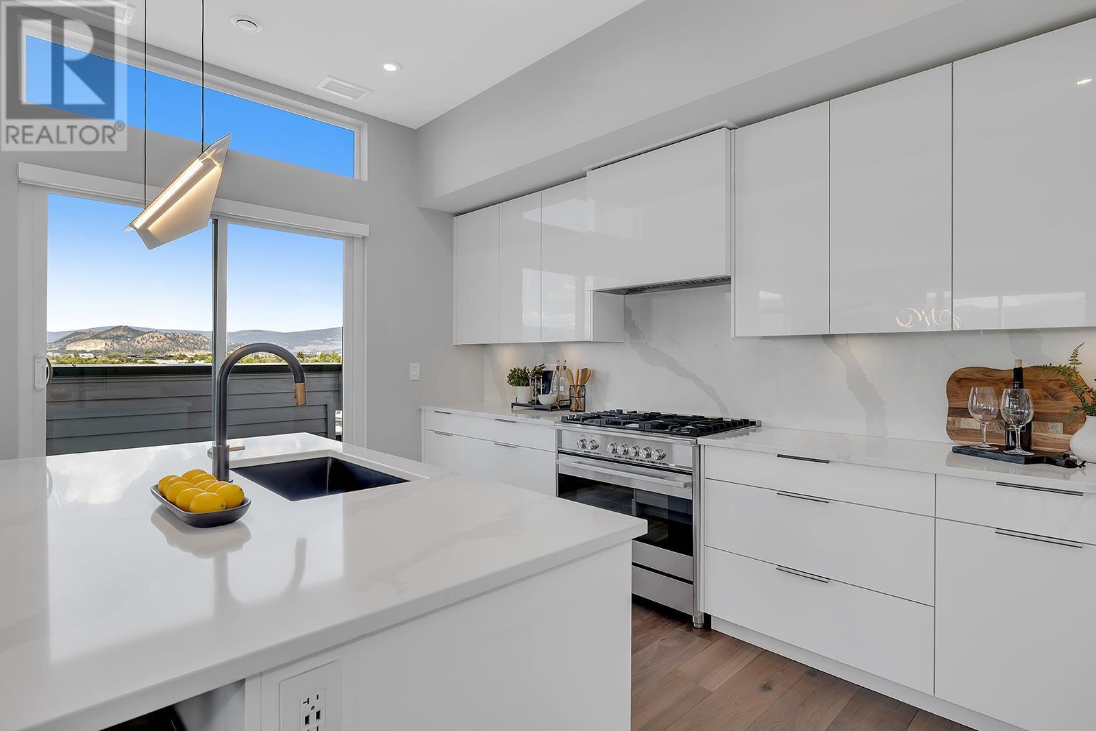 Property at 3634 Mission Springs Drive Unit# 701B image 5