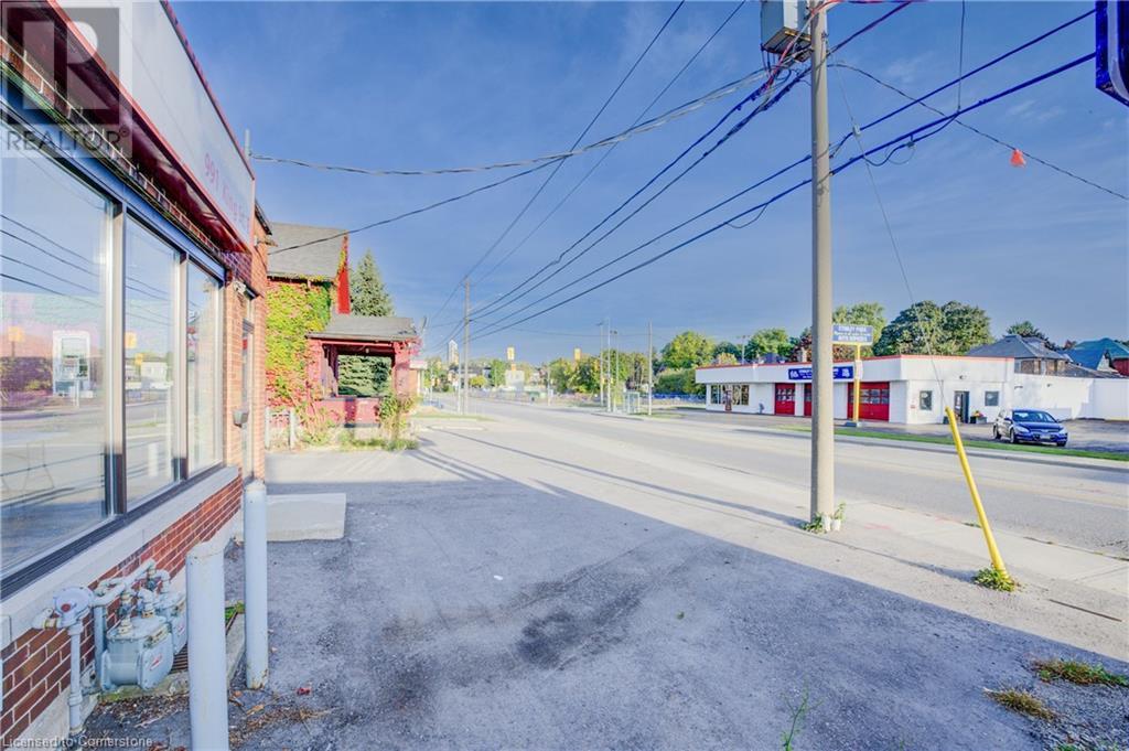 983 & 991-995 King St. E. & 512-516, 520 Charles St. E. Street, Kitchener, Ontario  N2G 2R2 - Photo 18 - 40659182
