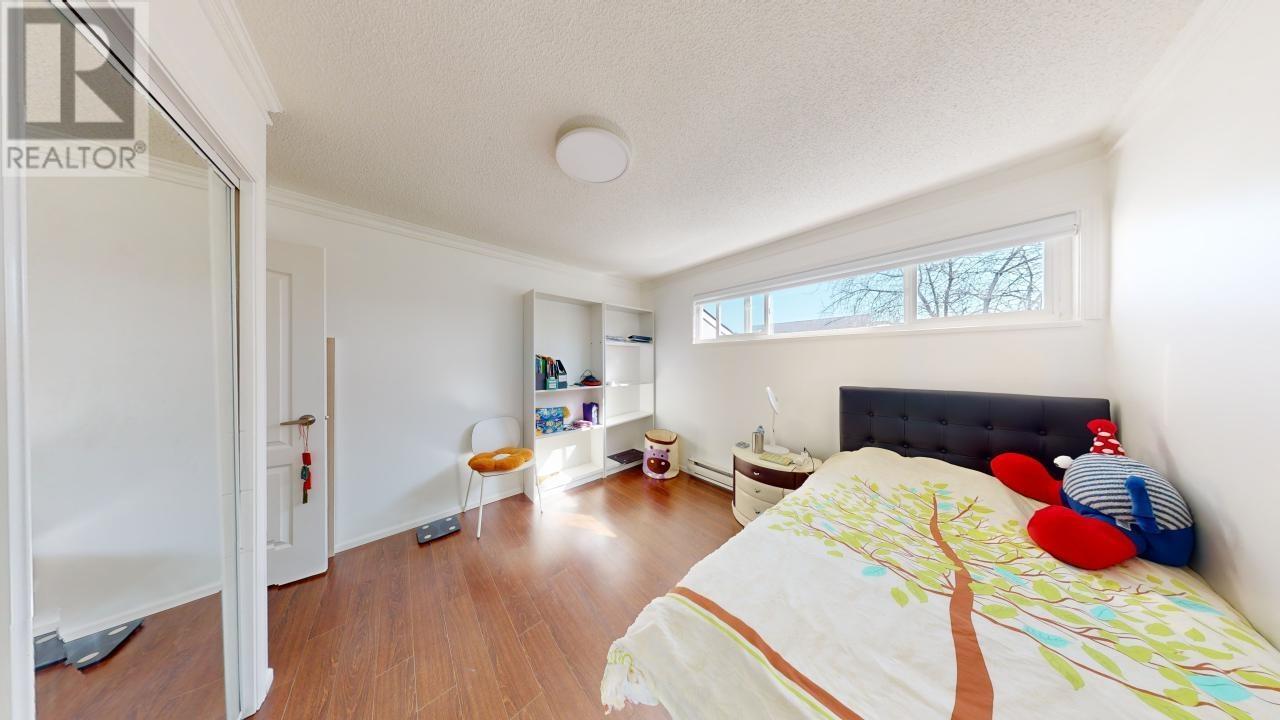 Listing Picture 17 of 31 : 7920 FROBISHER DRIVE, Richmond / 烈治文 - 魯藝地產 Yvonne Lu Group - MLS Medallion Club Member