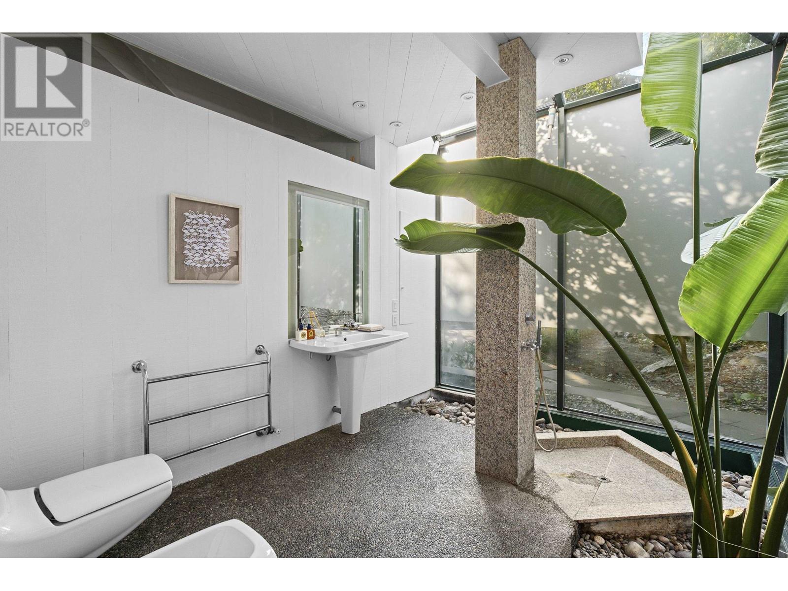 5934 Marine Drive, West Vancouver, British Columbia  V7W 2S2 - Photo 31 - R2933432