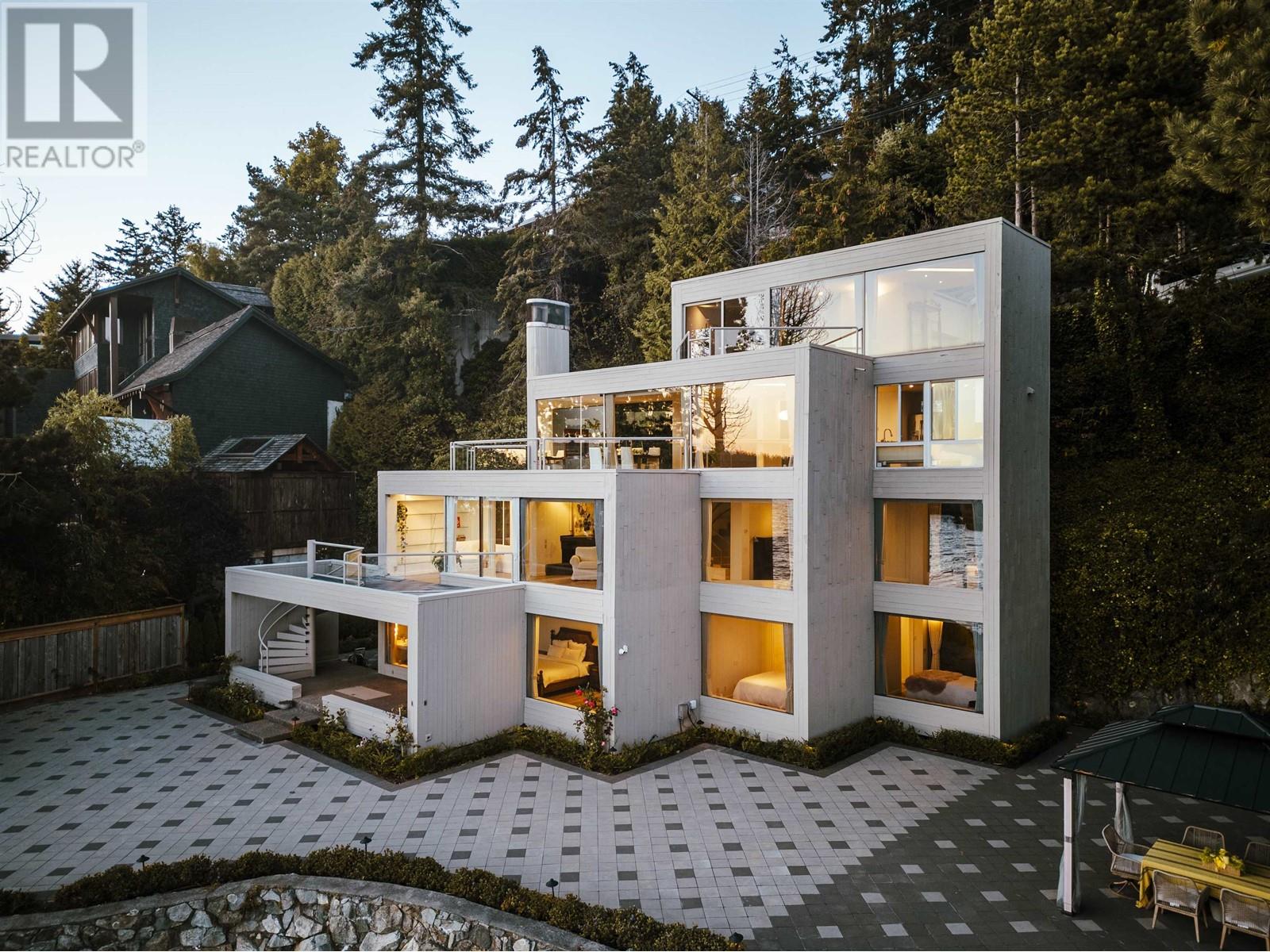 5934 Marine Drive, West Vancouver, British Columbia  V7W 2S2 - Photo 34 - R2933432
