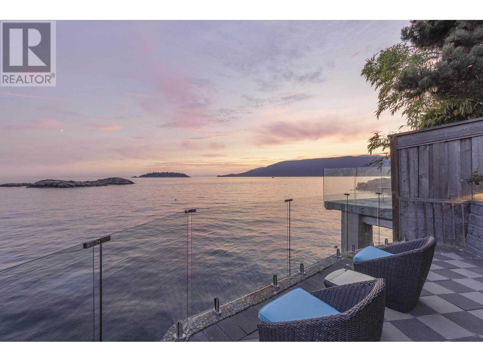 5934 Marine Drive, West Vancouver, British Columbia  V7W 2S2 - Photo 38 - R2933432
