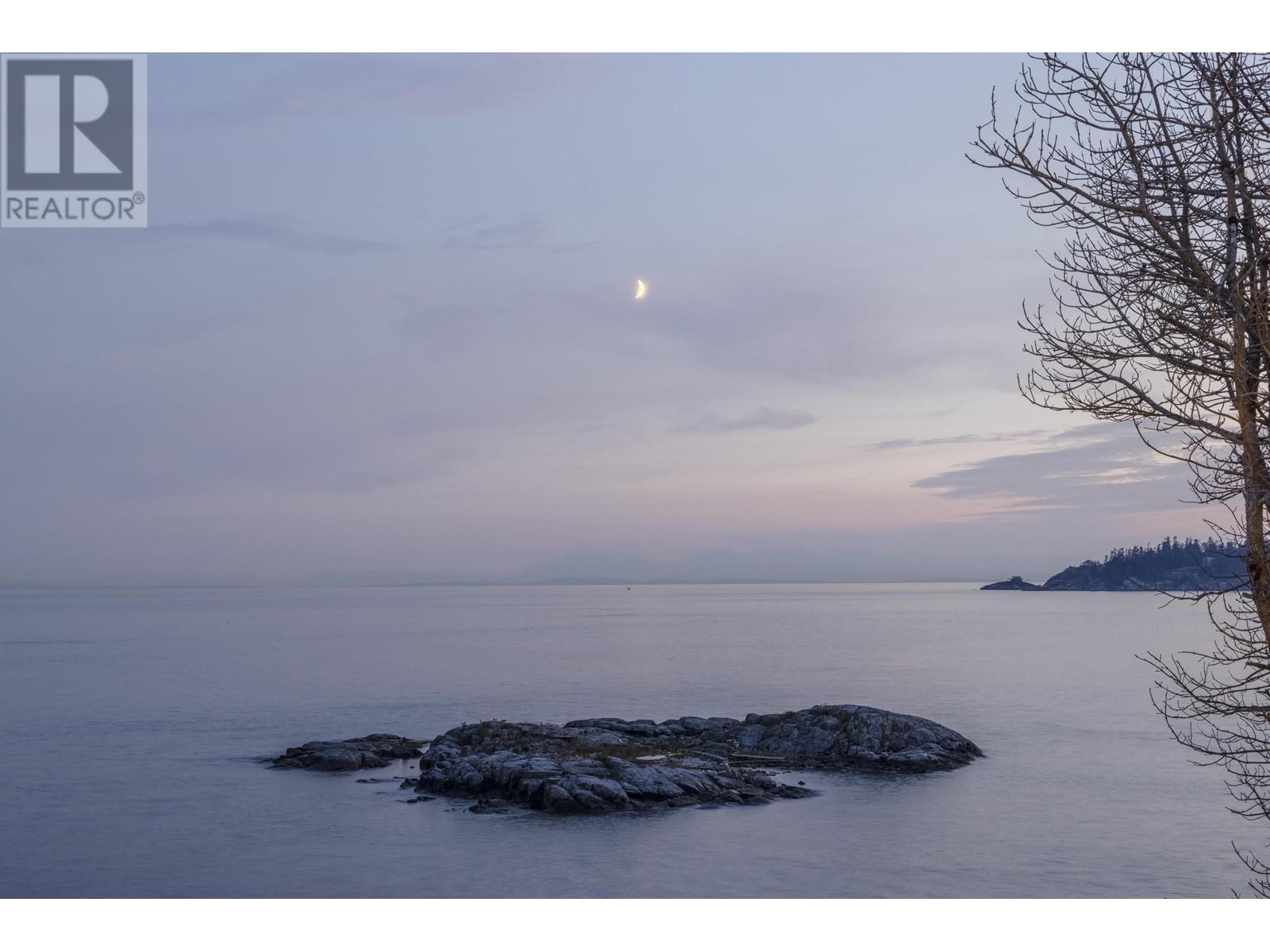 5934 Marine Drive, West Vancouver, British Columbia  V7W 2S2 - Photo 40 - R2933432