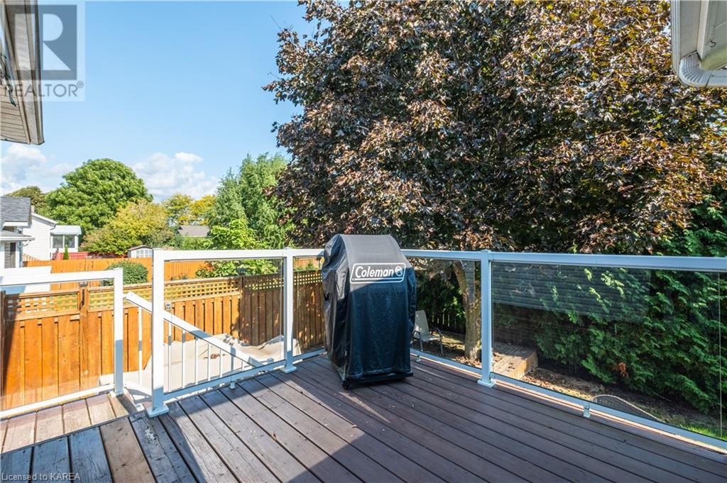 155 Elmwood Drive, Gananoque, Ontario  K7G 1P2 - Photo 10 - 40659617