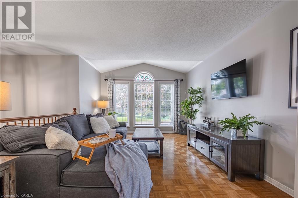 155 Elmwood Drive, Gananoque, Ontario  K7G 1P2 - Photo 20 - 40659617