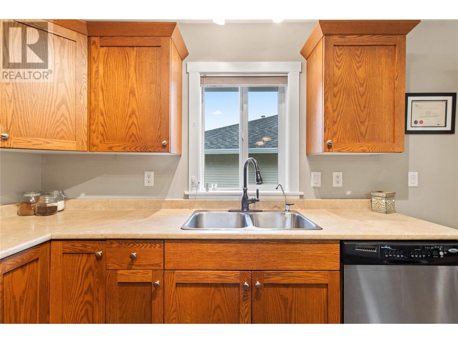 801 20 Street Ne Unit# 36, Salmon Arm, British Columbia  V1E 2R7 - Photo 10 - 10325550