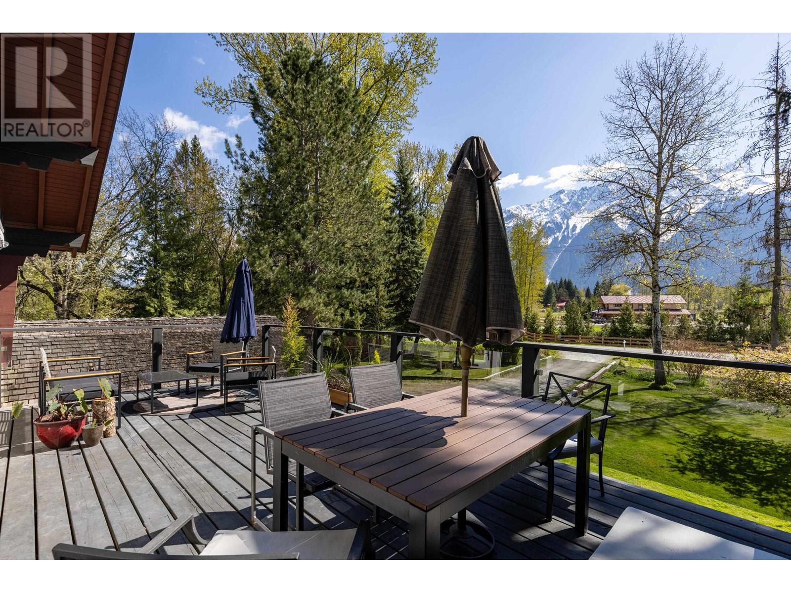 1553 Fraser Road, Pemberton, British Columbia  V0N 2L0 - Photo 16 - R2931755