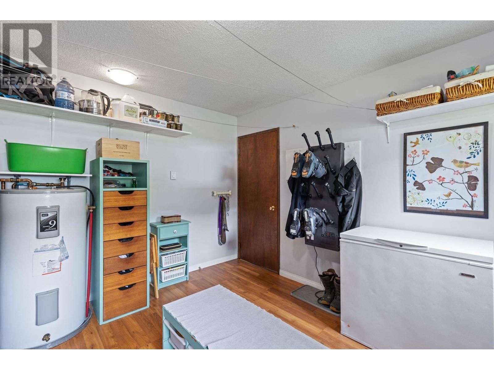 1553 Fraser Road, Pemberton, British Columbia  V0N 2L0 - Photo 28 - R2931755