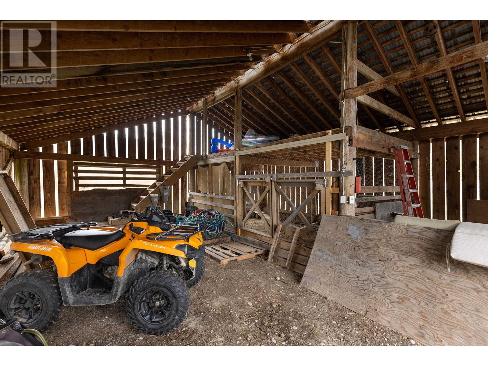 1553 Fraser Road, Pemberton, British Columbia  V0N 2L0 - Photo 36 - R2931755
