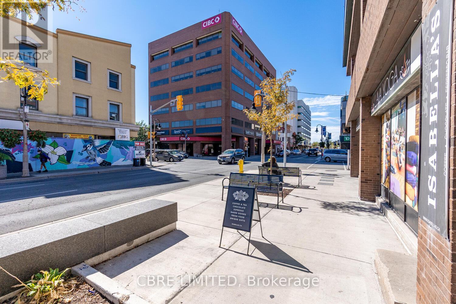 405 - 2 Simcoe Street S, Oshawa, Ontario  L1H 1A1 - Photo 2 - E9348133