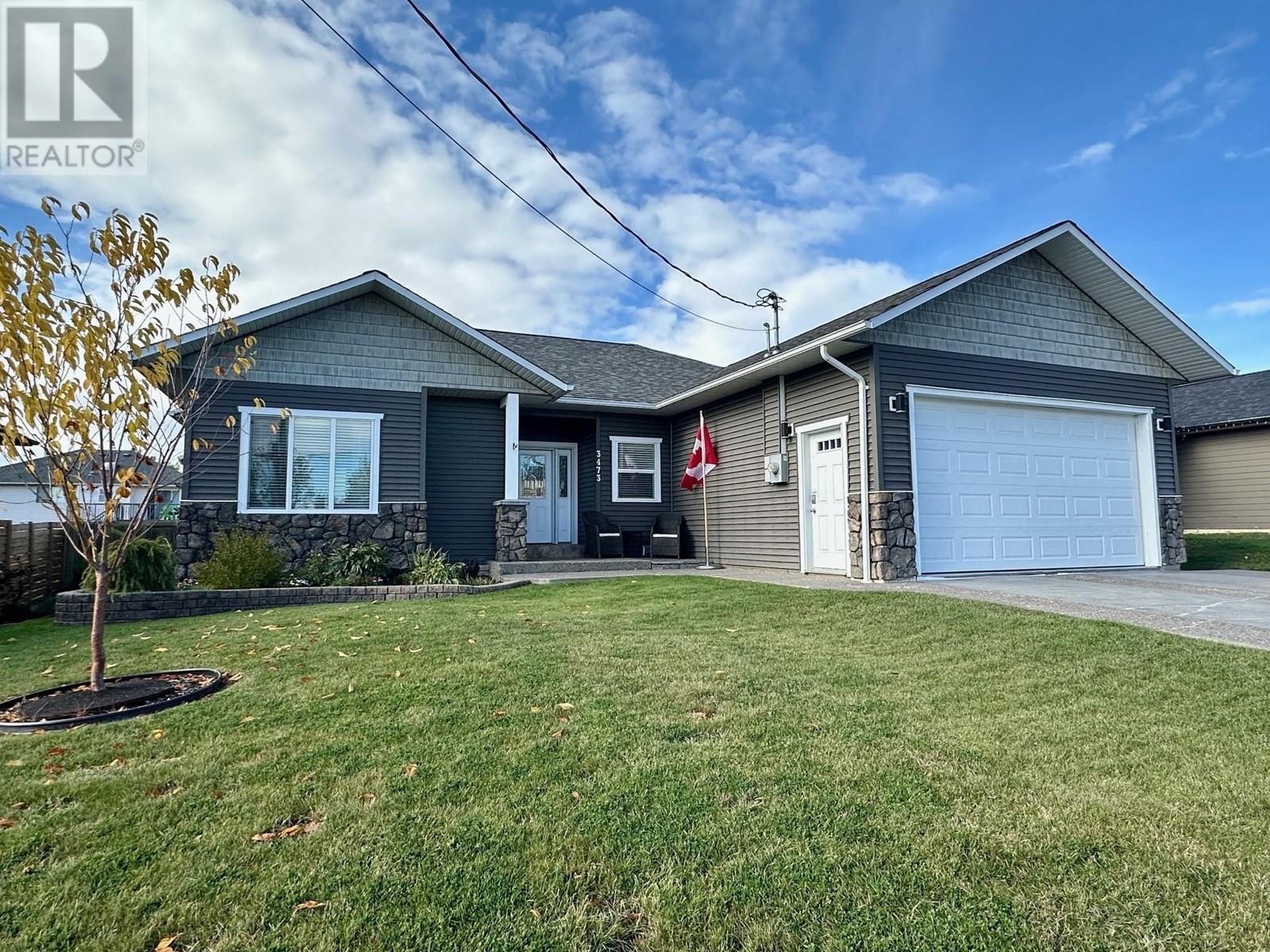 3473 Hargreaves Avenue, Vanderhoof, British Columbia  V0J 3A2 - Photo 1 - R2932202