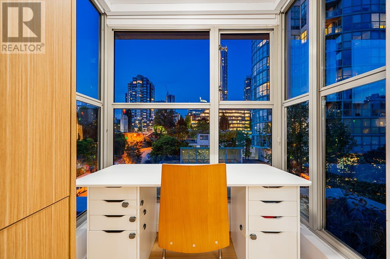 Listing Picture 7 of 30 : 501 1000 BEACH AVENUE, Vancouver / 溫哥華 - 魯藝地產 Yvonne Lu Group - MLS Medallion Club Member