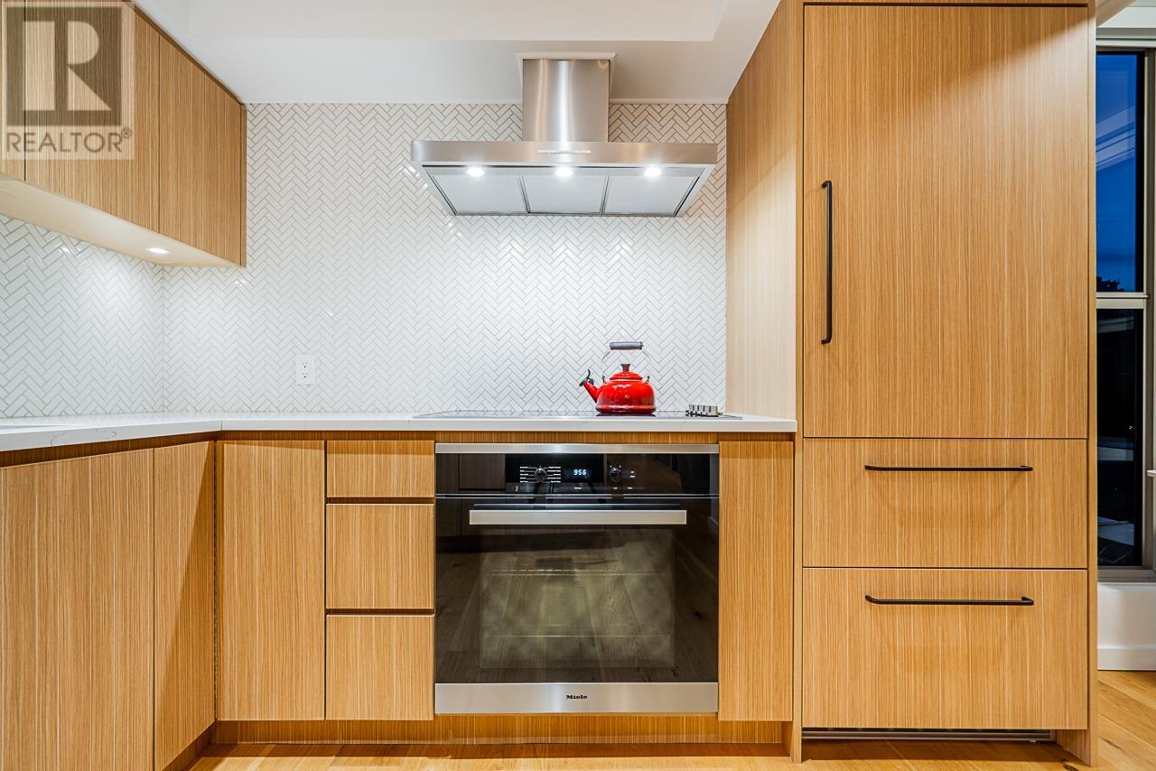 Listing Picture 9 of 30 : 501 1000 BEACH AVENUE, Vancouver / 溫哥華 - 魯藝地產 Yvonne Lu Group - MLS Medallion Club Member