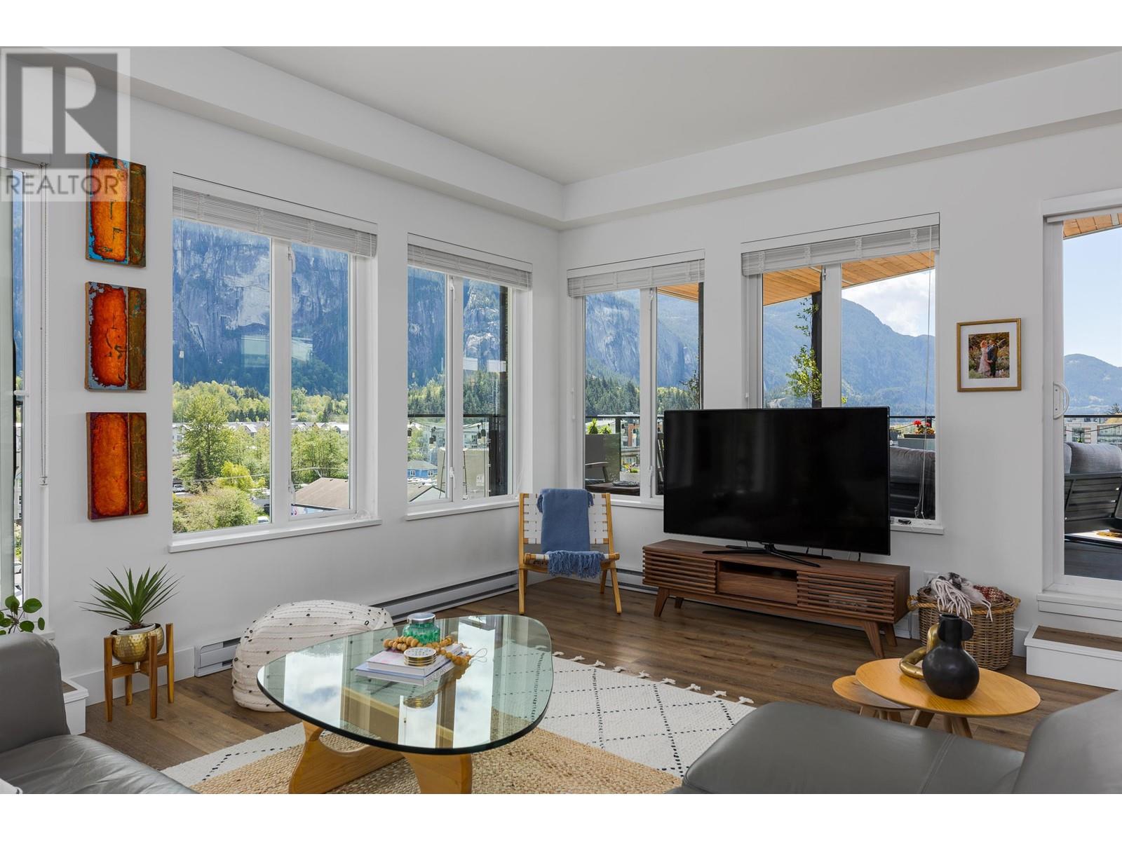609 1365 Pemberton Avenue, Squamish, British Columbia V8B 1B7 - Photo 6 - R2930128