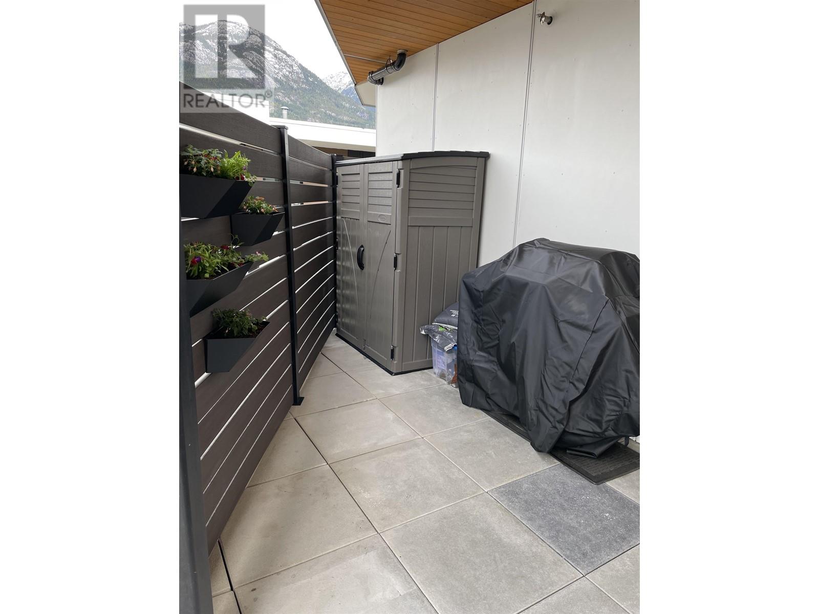 609 1365 Pemberton Avenue, Squamish, British Columbia V8B 1B7 - Photo 26 - R2930128