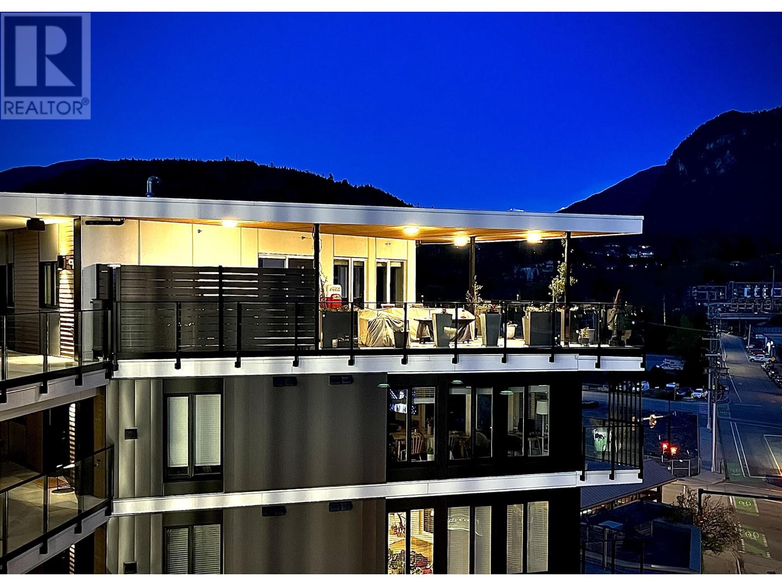 609 1365 Pemberton Avenue, Squamish, British Columbia V8B 1B7 - Photo 1 - R2930128