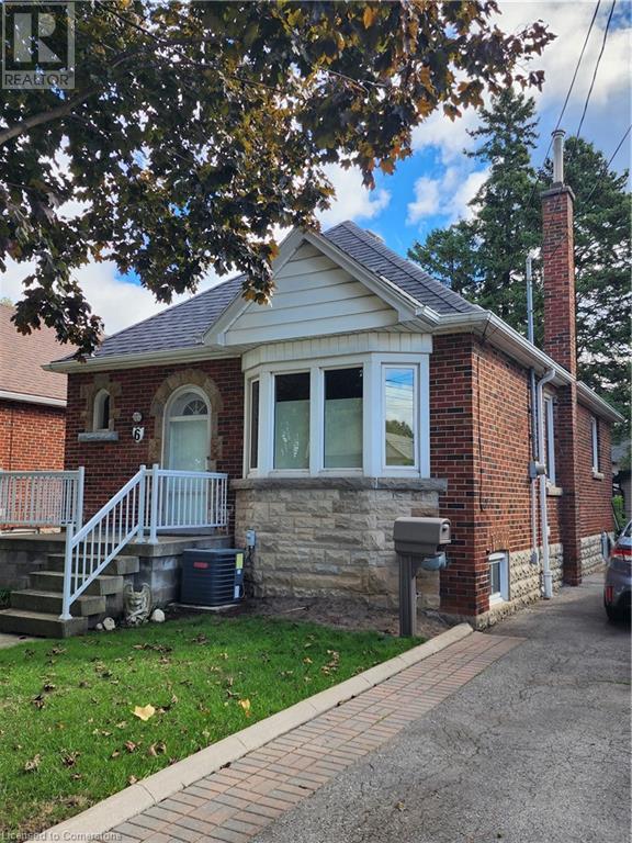 6 UPLANDS Avenue, hamilton, Ontario