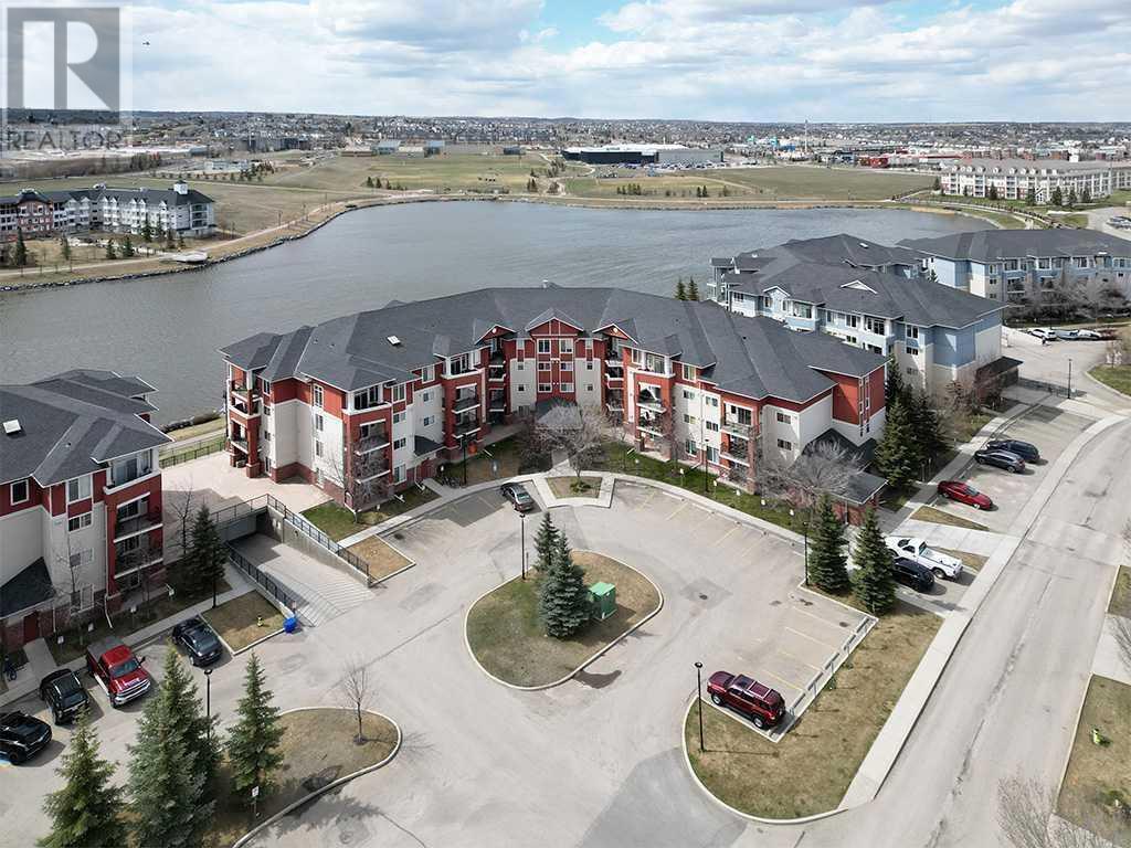 401, 156 Country Village Circle Ne, Calgary, Alberta  T3K 0E5 - Photo 3 - A2160615