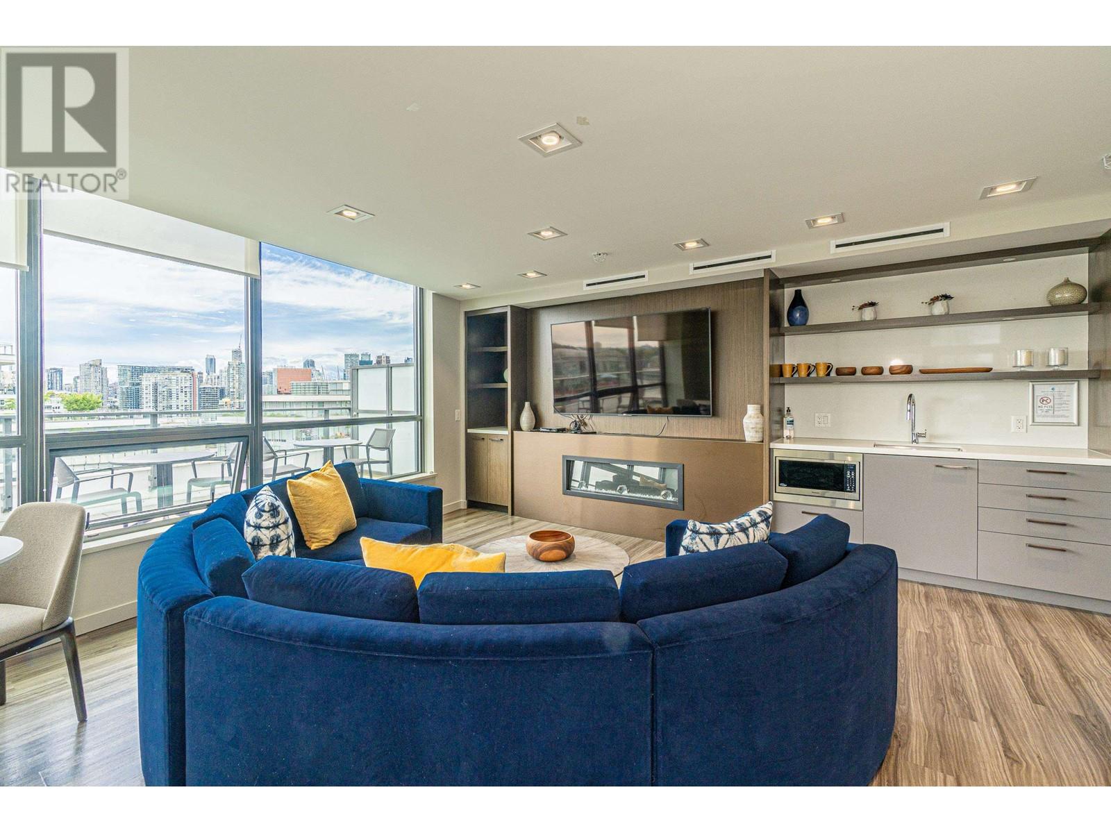 Listing Picture 26 of 33 : 1106 1688 PULLMAN PORTER STREET, Vancouver / 溫哥華 - 魯藝地產 Yvonne Lu Group - MLS Medallion Club Member