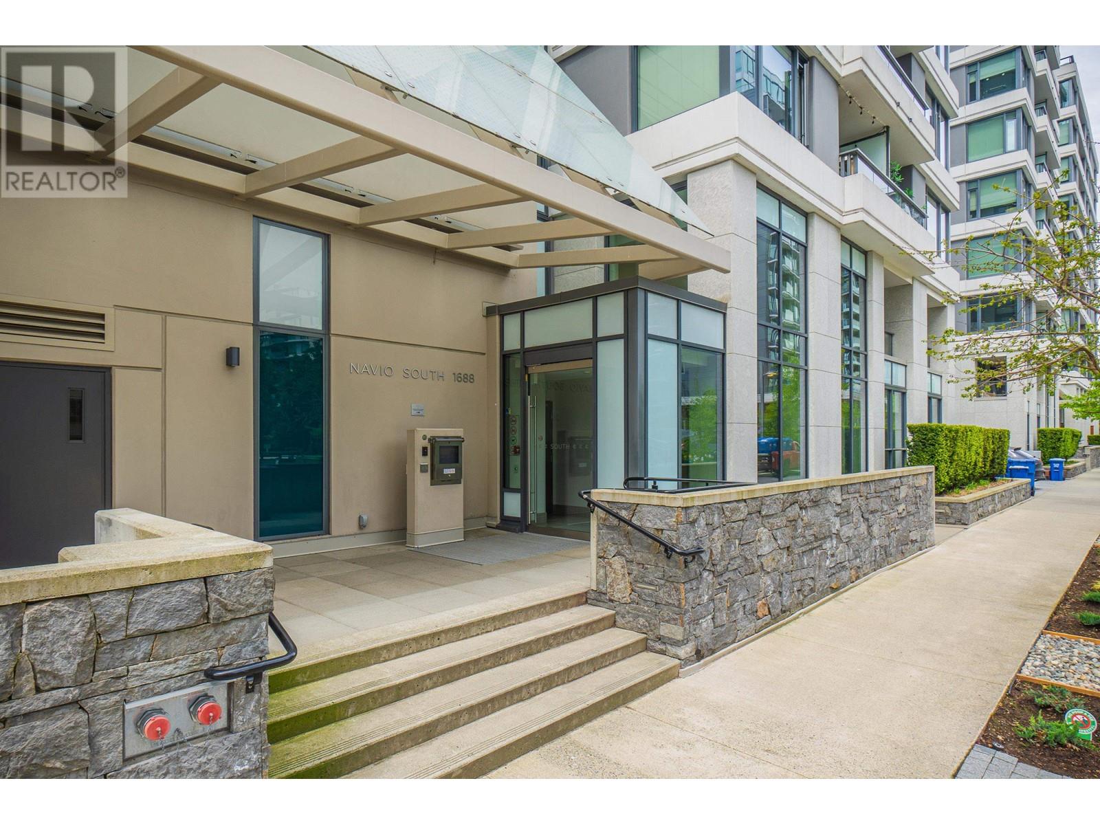 Listing Picture 32 of 33 : 1106 1688 PULLMAN PORTER STREET, Vancouver / 溫哥華 - 魯藝地產 Yvonne Lu Group - MLS Medallion Club Member