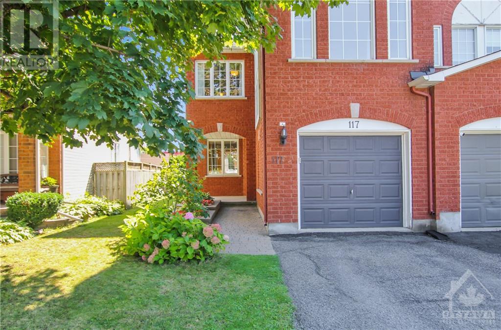 117 LOCHELAND CRESCENT Ottawa