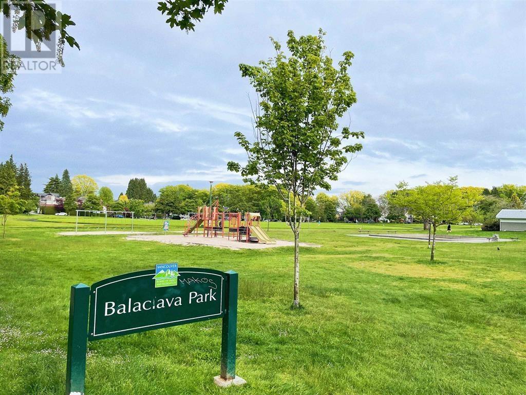 3093 W 29TH AVENUE, vancouver, British Columbia V6L1Y5