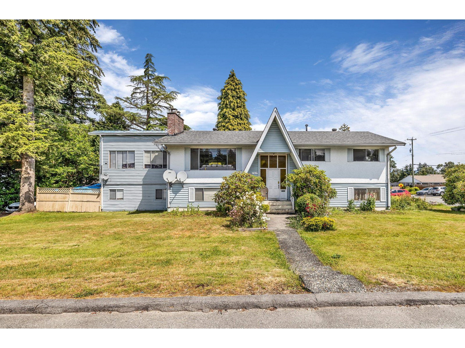 11875 98A AVENUE, Surrey, British Columbia