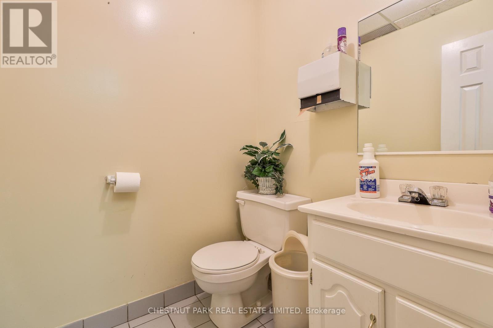 19 - 22 Goodmark Place, Toronto (West Humber-Clairville), Ontario  M9W 6R2 - Photo 10 - W9386685