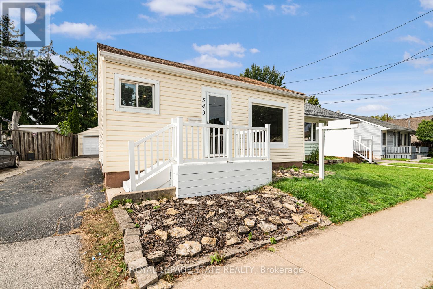 540 Upper Wentworth Street, Hamilton, Ontario  L9A 4T9 - Photo 4 - X9386759