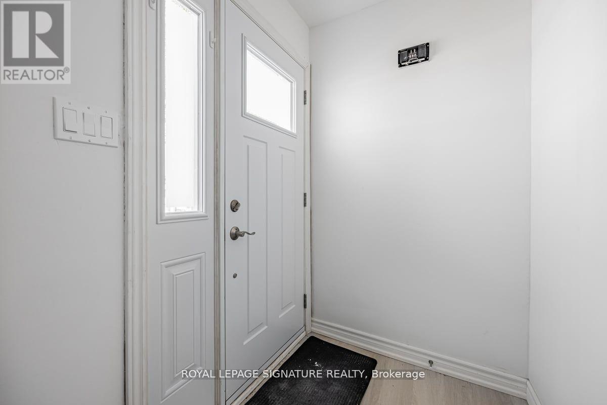 A(Upper - 54 Tuscarora Drive, Toronto, Ontario  M2H 2K3 - Photo 13 - C9386765