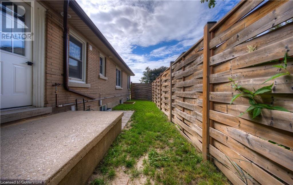 88 Broadmoor Avenue, Kitchener, Ontario  N2C 1Y7 - Photo 5 - 40659818