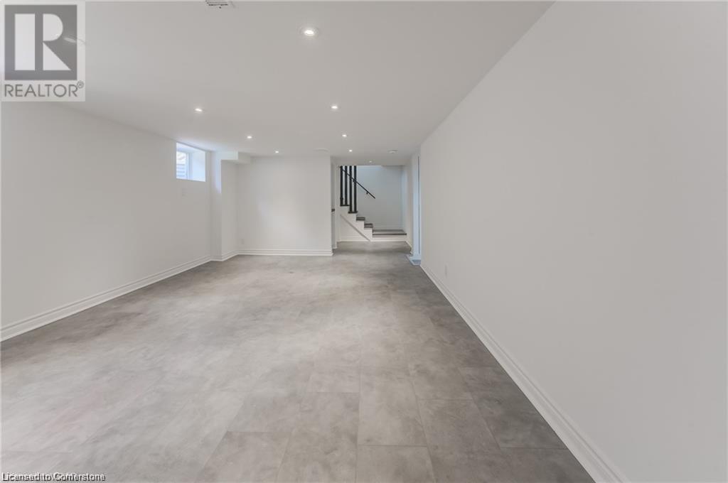 88 Broadmoor Avenue, Kitchener, Ontario  N2C 1Y7 - Photo 9 - 40659818