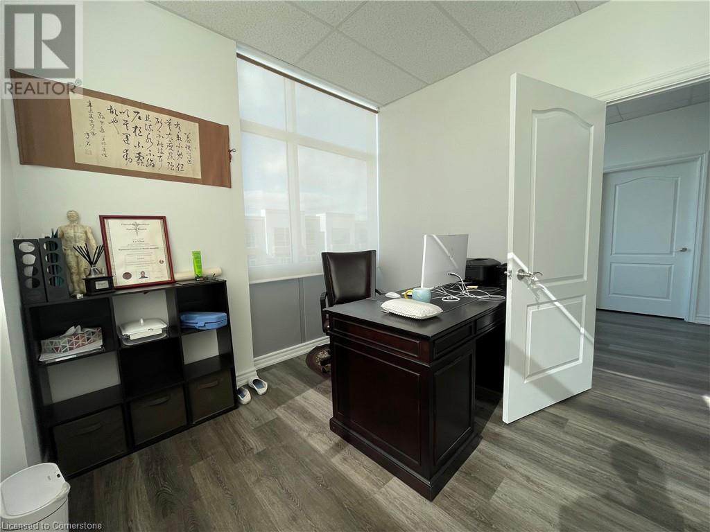 1040 Garner Road West Road W Unit# 207, Hamilton, Ontario  L9G 3K9 - Photo 10 - 40658585